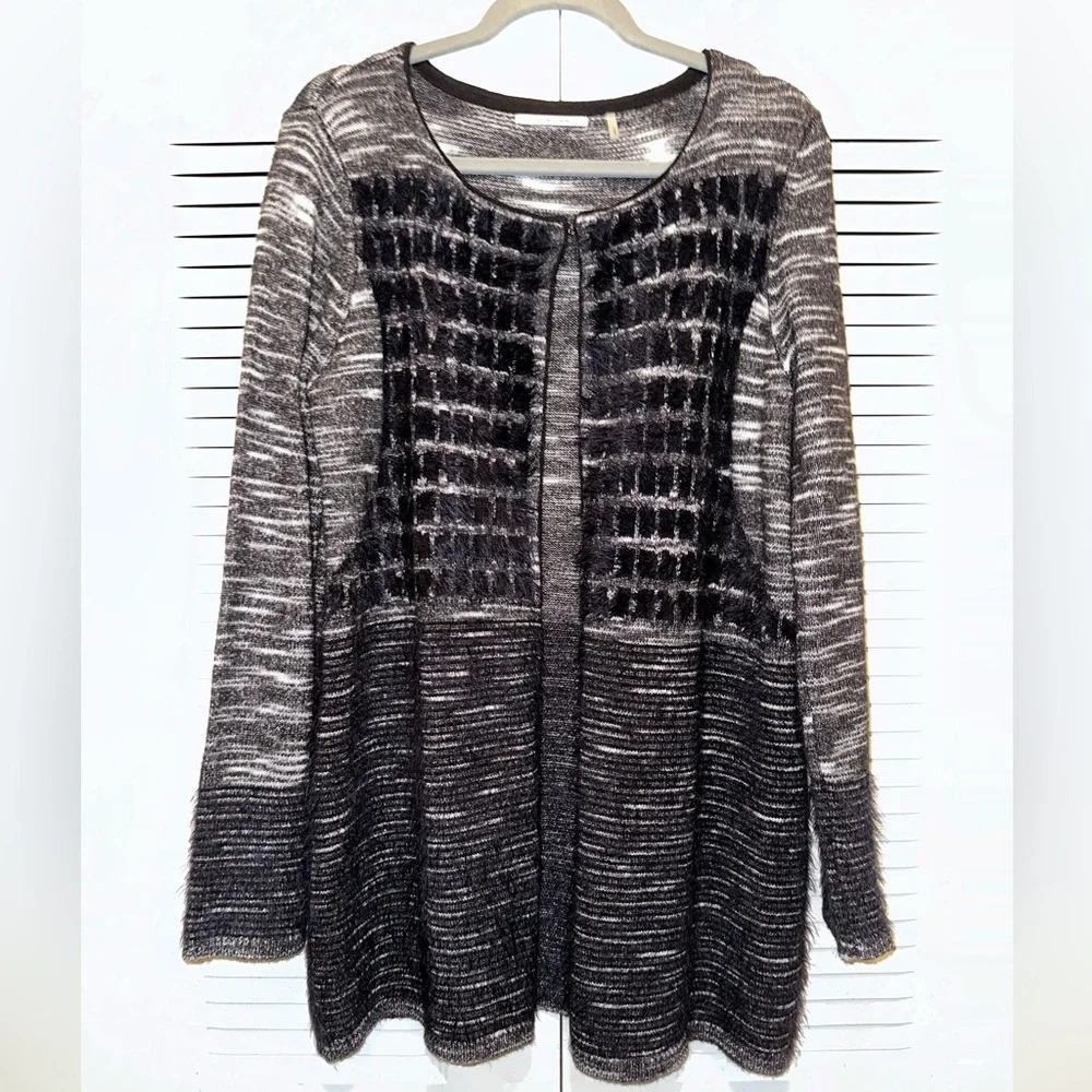 T TAHARI SIMA LONG CARDIGAN WOOL BLEND SWEATER SIZE MEDIUM
